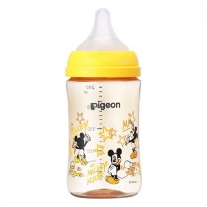 ピジョン 母乳実感 哺乳びん プラスチック 240ml(Disney)3ヵ月頃～(赤ちゃん ベビー用品)