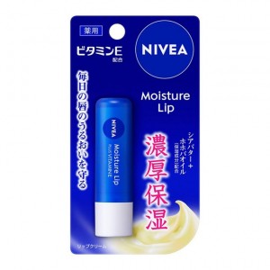 [花王]ニベア モイスチャーリップ ビタミンE 3.9g 薬用リップクリーム[医薬部外品](NIVEA リップクリーム リップケア 唇 薬用 保湿 透明 無色 ビタミン)