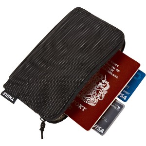 THULE スーリー Crossover2 クロスオーバー2 Travel Organizer ブラック ビジネス トラベル 財布 パスポート 小物入れ[3204040]