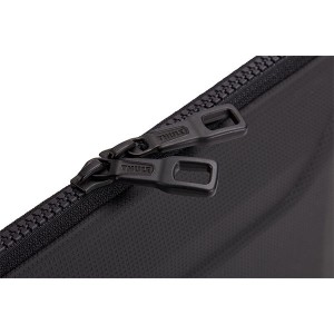 THULE スーリー ユニセックス PCケース Gauntlet MacBook Pro Sleeve 16 Black 旅行 サブバッグ PC収納可能バッグ PCスリーブ 3204523