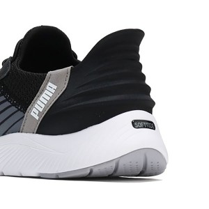 【送料無料】PUMA プーマ ソフトライド イーズイン レディース ランニングシューズ PUMABLK-ST ブラック 30989901 脱ぎ履き楽々 ハンズフリー ヒールカウンター